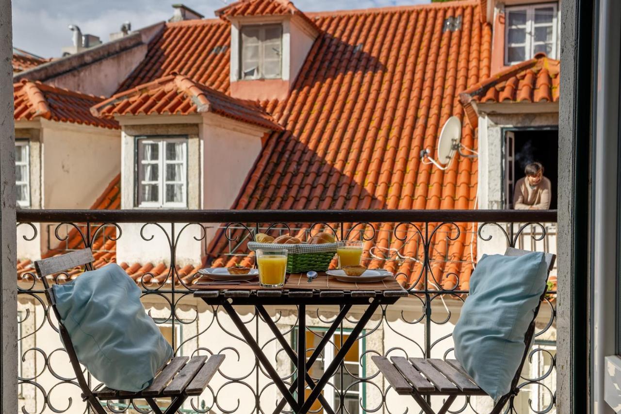 Castelo Apartment - Beautiful Balcony View Lisboa Kültér fotó